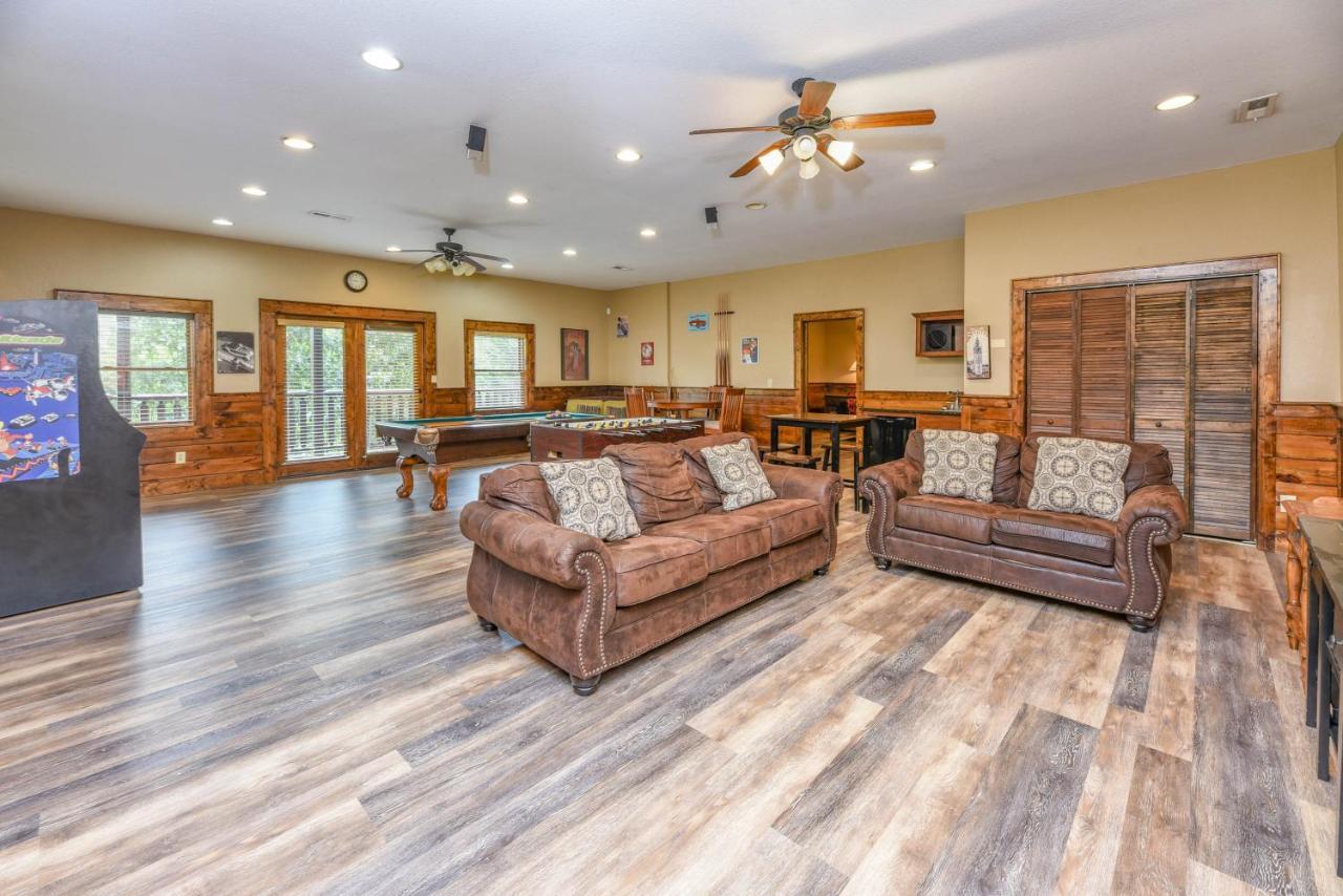 Smokystays 6 Bedroom Cabin Pigeon Forge Luaran gambar